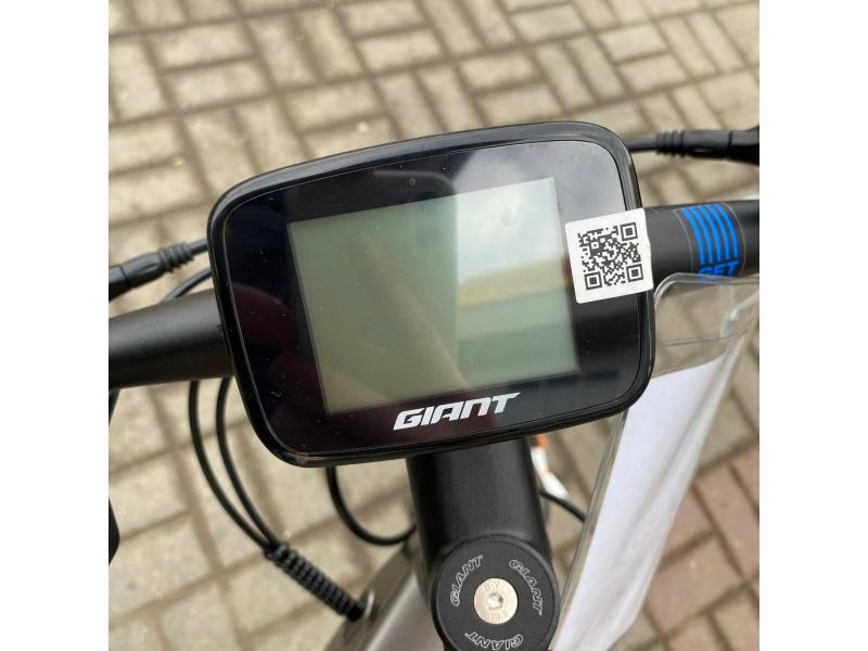 Электрический велосипед GIANT Fast E+1