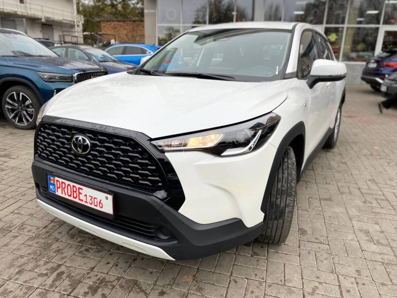 TOYOTA COROLLA CROSS HYBRID WHITE 2025
