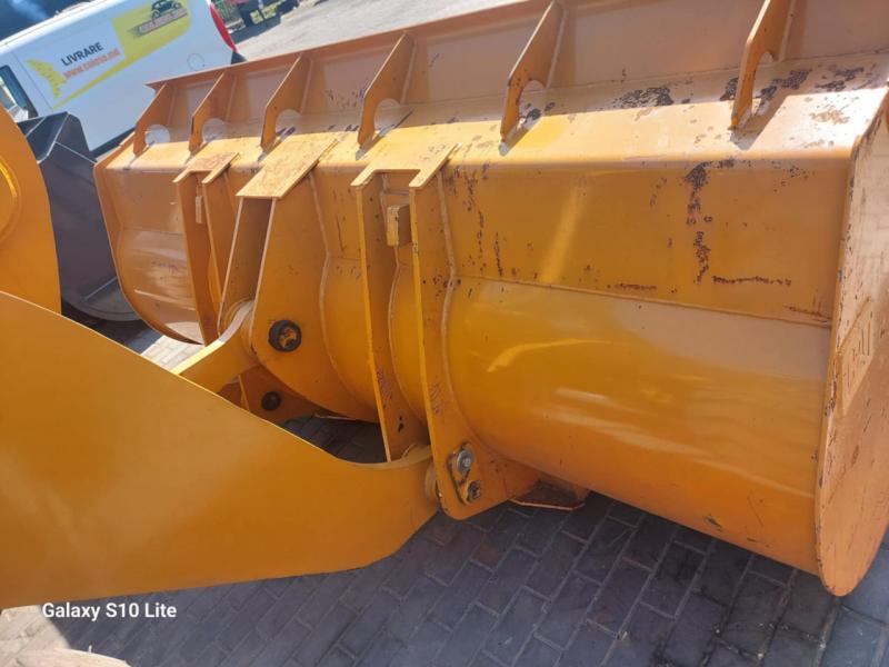 Încărcător Frontal Caterpillar 966H