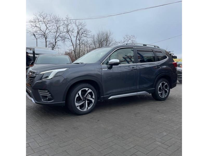 SUBARU Forester e-Boxer 2.0i (2024)