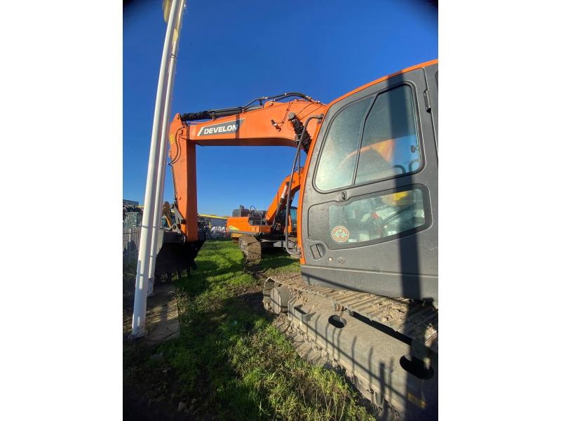 Excavator pe senile Develon DX205  (2025)