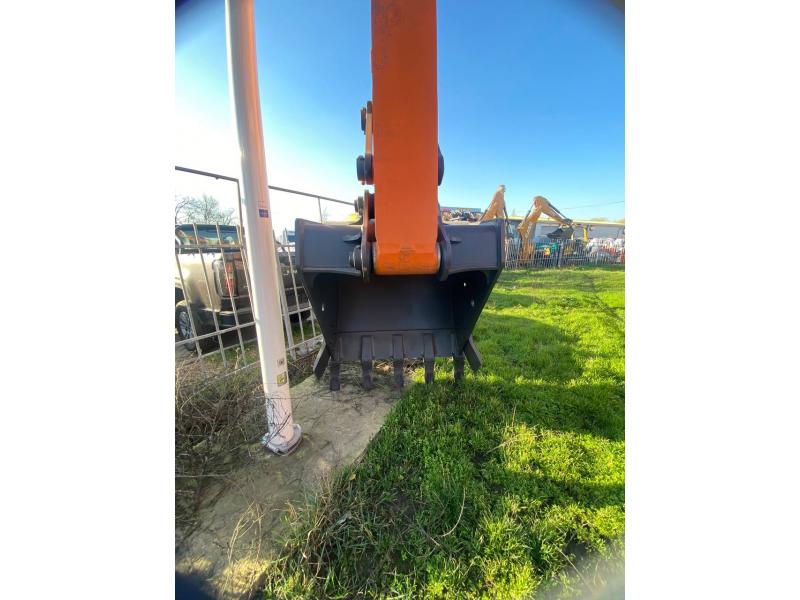 Excavator pe senile Develon DX205  (2025)