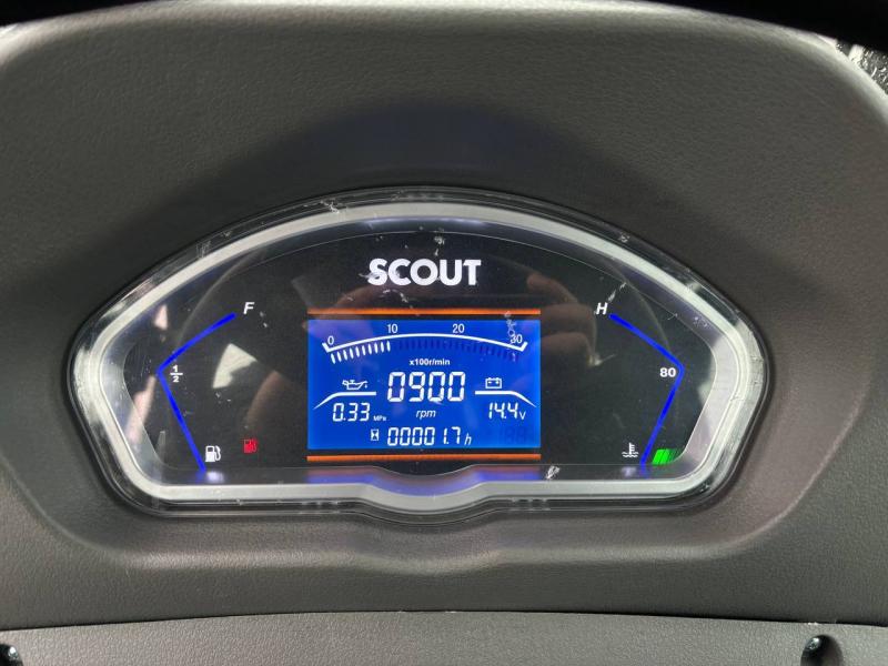 Tractor SCOUT TB-904C