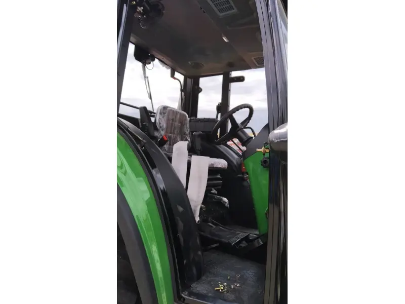 Tractor YTO-EX1024 