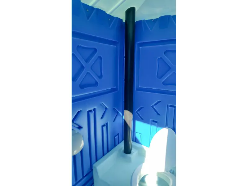 Туалетная пластиковая кабинка WC