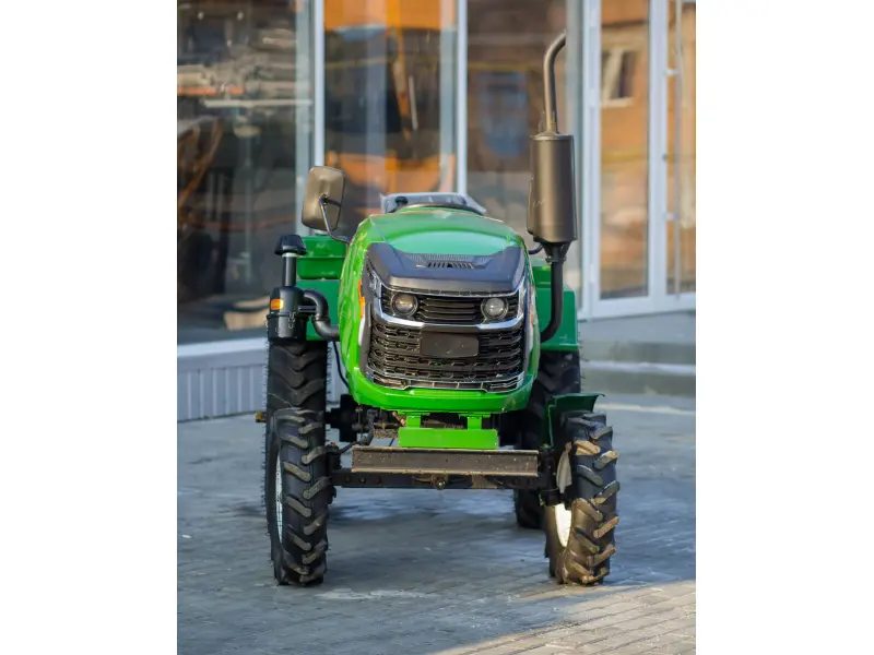 Tractor BIZON 200  (20 c.p)