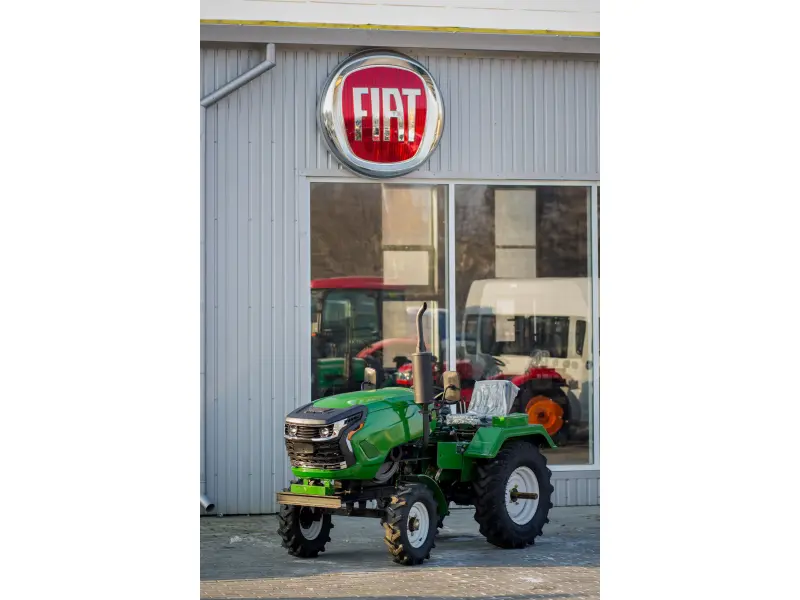 Tractor BIZON 200  (20 c.p)