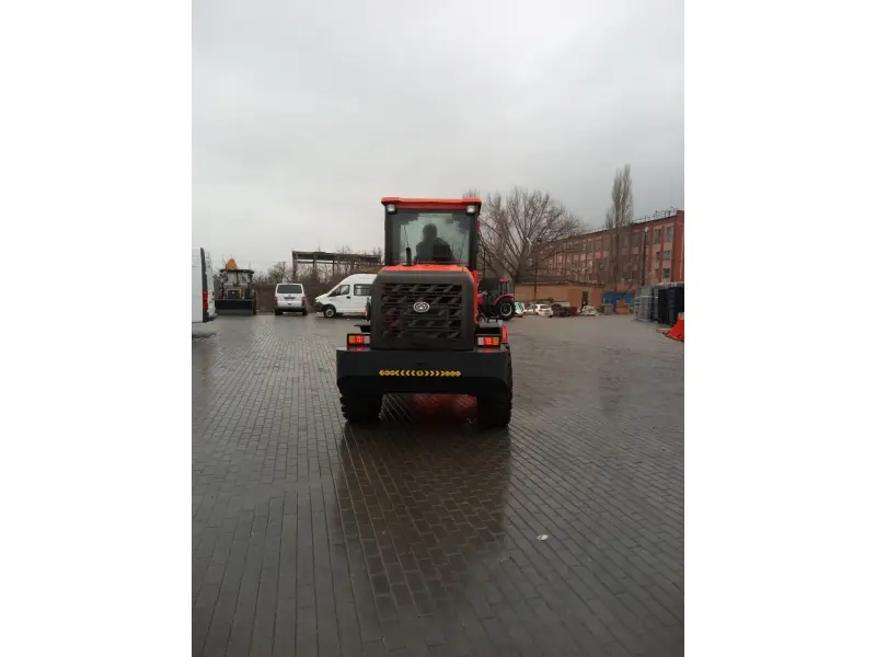 Incarcator Frontal Molot 300 M 