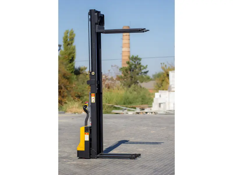 Stivuitor electric cu telecomandă 1,5t Staxx WS15S-ei-3000 Stivuitor electric cu telecomandă 1,5t Staxx WS15S-ei-3000