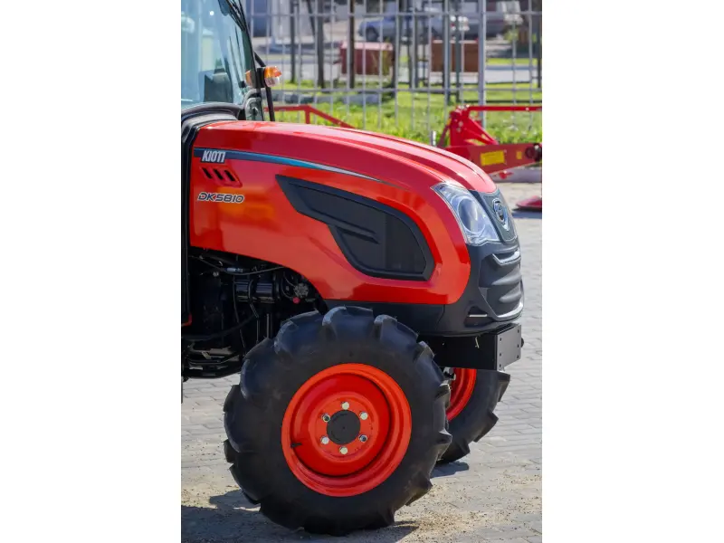 TRACTOR KIOTI DK-5810