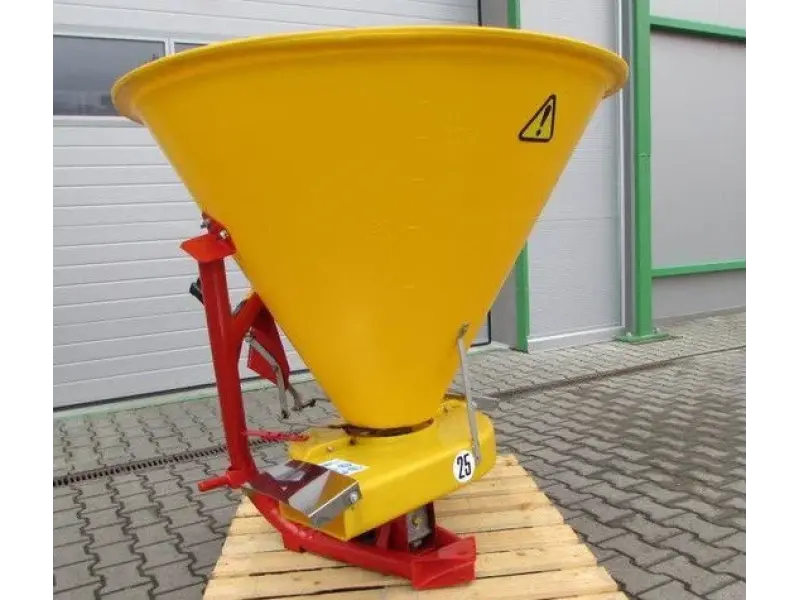 Distribuitor de ingrasaminte CDR-260						