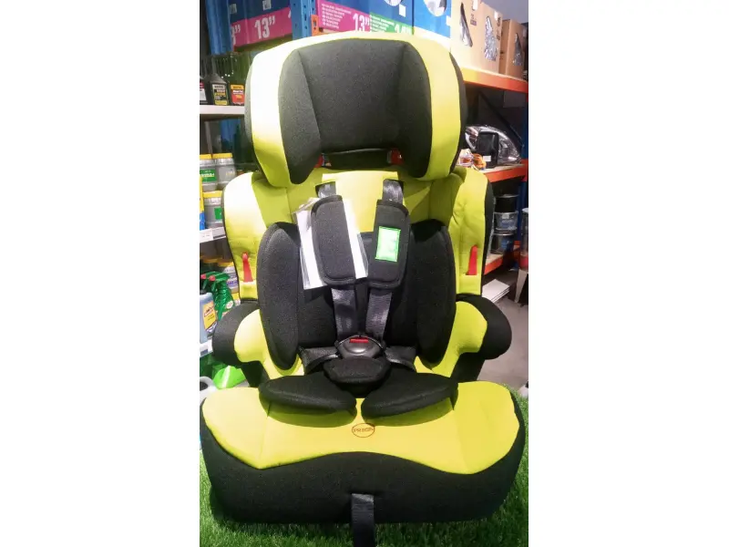 Scaun auto YKO-933. De la 1 an la 12 ani. Greutate de la 9 kg la 36 kg