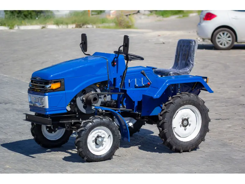 Tractor BIZON 180 (18 c.p) Tractor BIZON 180 (18 c.p)