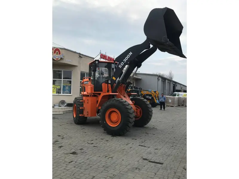 Încărcător frontal SD 300N
