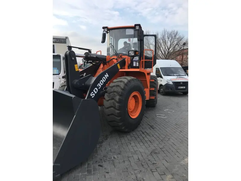 Încărcător frontal SD 300N