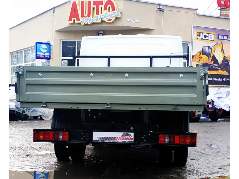Automobil GAZ A22R32-70 Copertina cabină dublă 