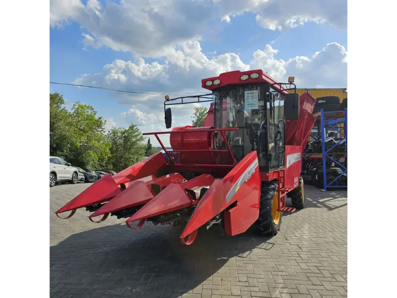 Recoltator de porumb BIZON 4YZP-3H