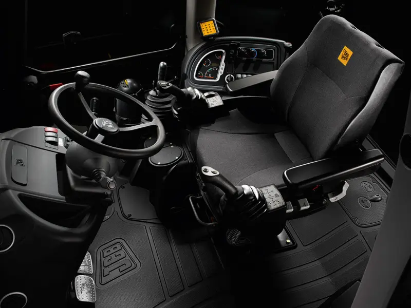 Бульдоэкскаватор JCB 3cx колесный