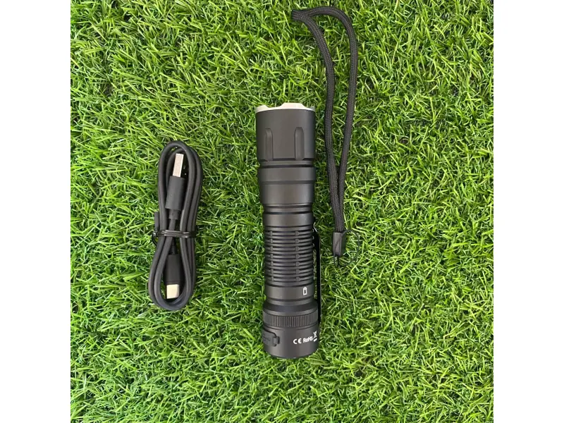 Фонарь LED Sofirn SC33