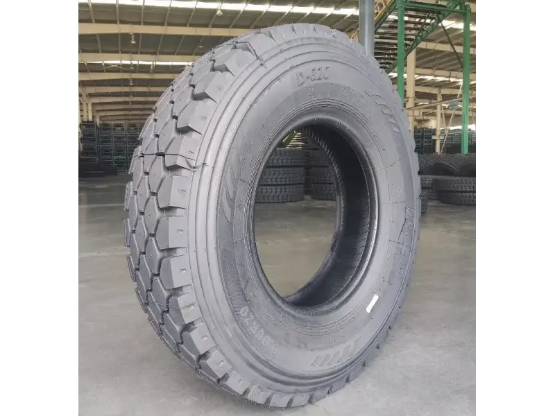 260/508 (9.00 R 20) 16pr UNICOIN D620 144/142L axa din spate ЦМК (п к о)
