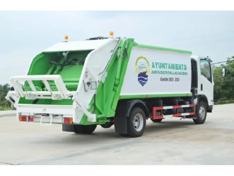 Autogunoiera  ISUZU ELF 190HP 10m3  cu lama de dezapezire in fata. (LA COMANDA)