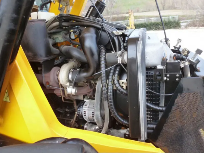Buldoexcavator JCB 4CX ECO cu roți