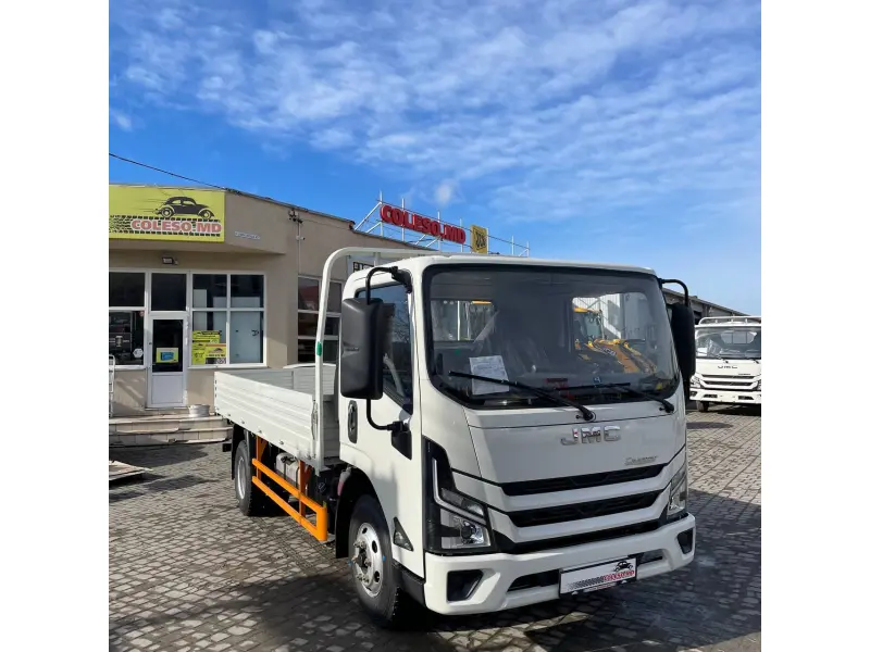 Camionul JMC N822 JX1054TG2