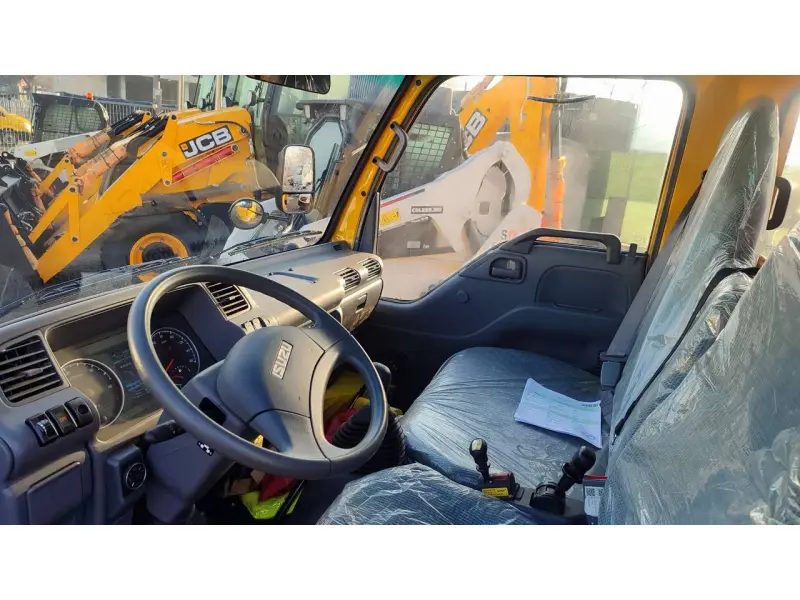 Basculantă ISUZU 4x2
