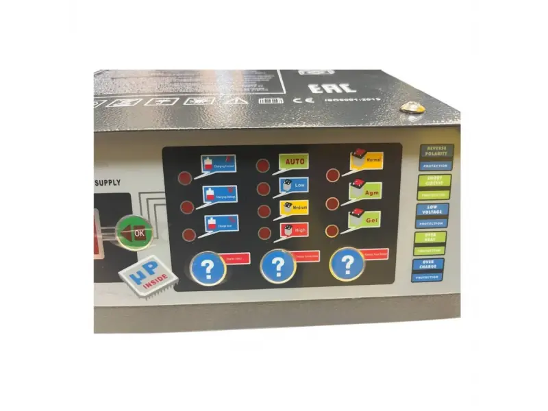 Încărcător-invertor pentru baterii FY-1230A.