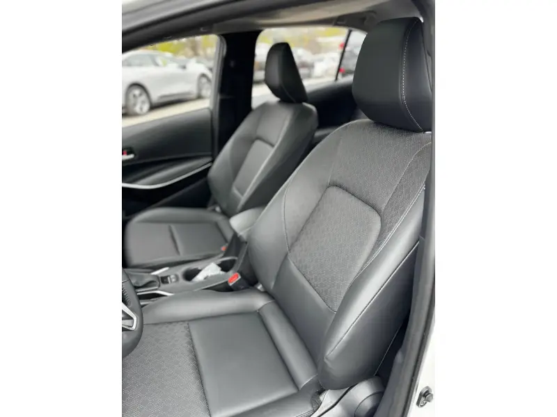 TOYOTA COROLLA HYBRID White 2025