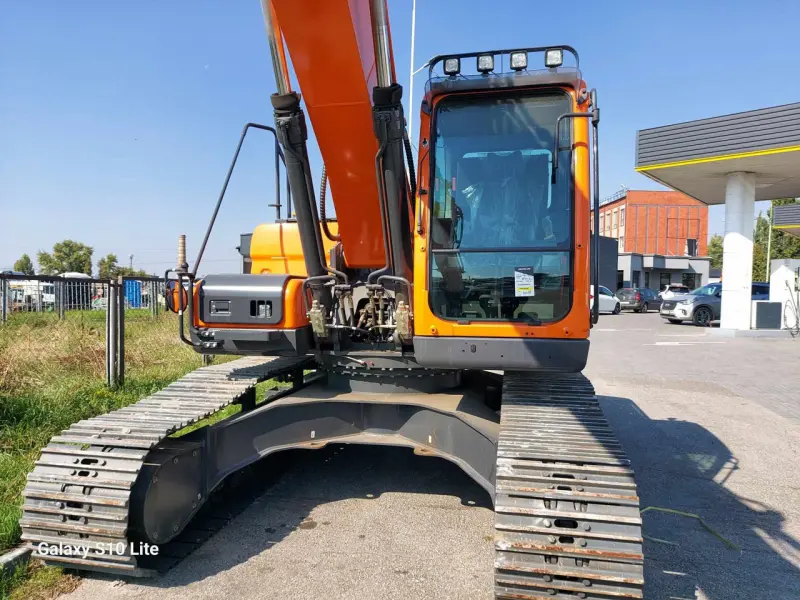 Excavator pe senile  DX220LCA-2M Vin cod: HDCCEBGACR0030958 (2024)