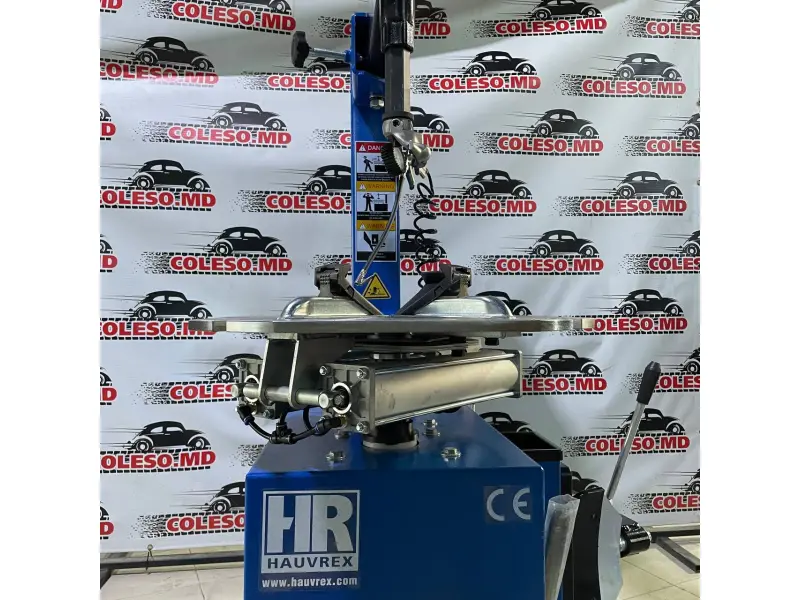 Schimbator de anvelope Hauvrex 220V HC8210.