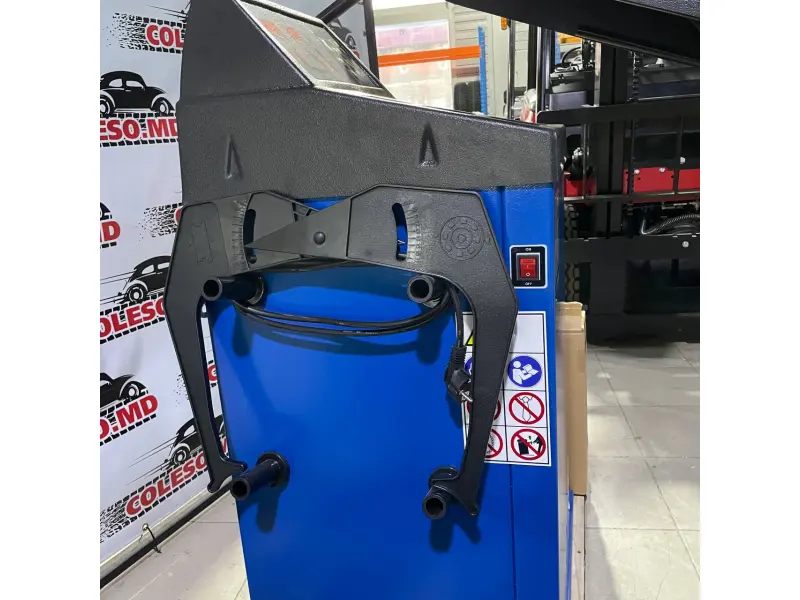 Балансировочный станок грузовой Hauvrex 220V HW9900